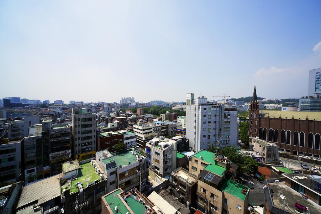 Asrama 24 Sinchon Avenue *